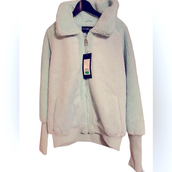 CYN & LUCA Faux Fur Jacket New with Tags Mint - Picture 5 of 9